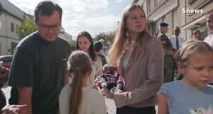 V Benátkách nad Jizerou byla odhalena pamětní deska válečného letce Jaroslava Nováka